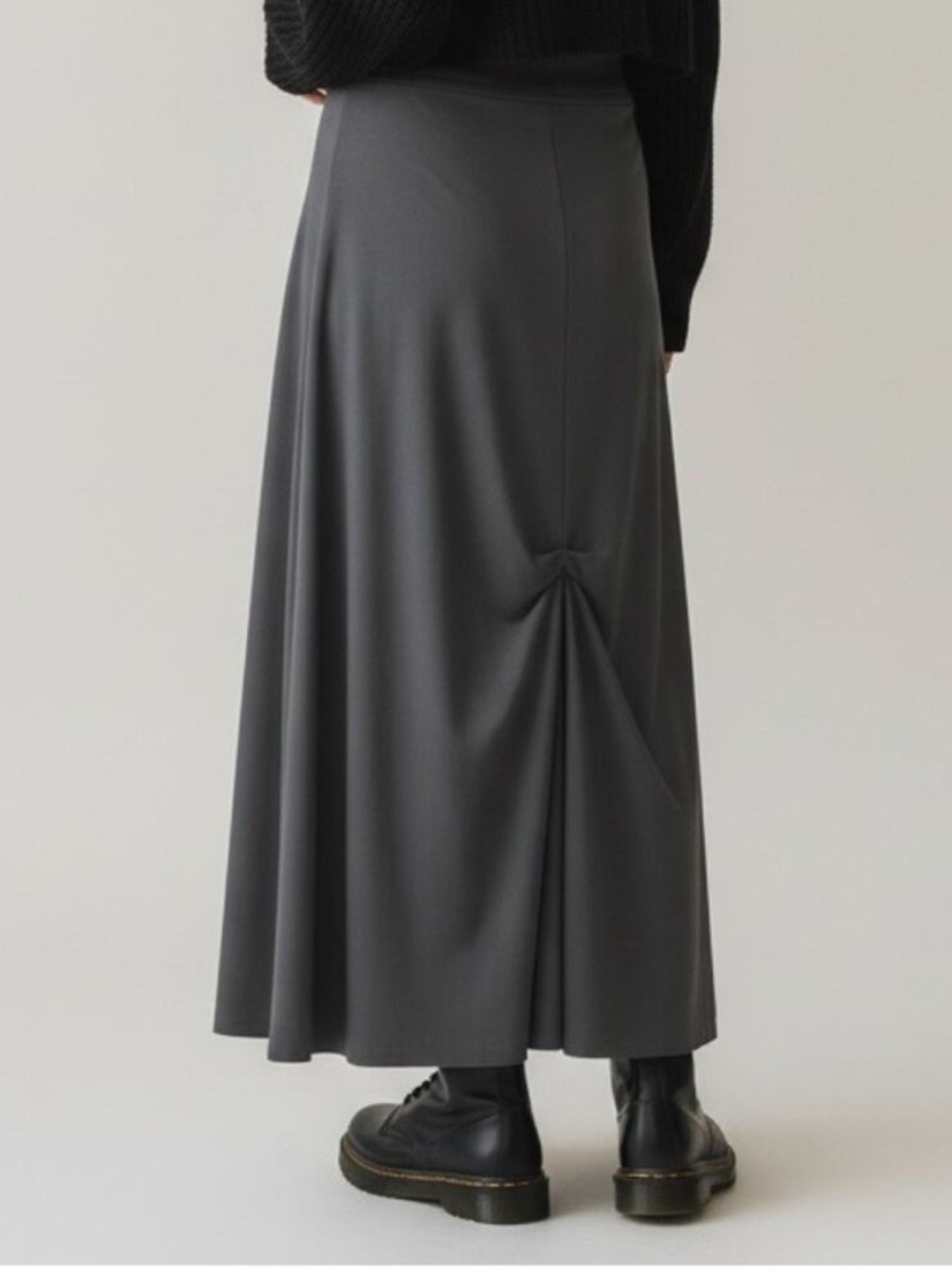 CAbi #641 Dark Charcoal Gray Thermal Maxi Skirt Stretchy Knit Medium